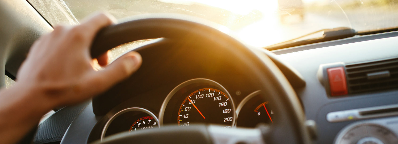 Samochodem na Ukrainę – niezbędne dokumenty i upoważnienia